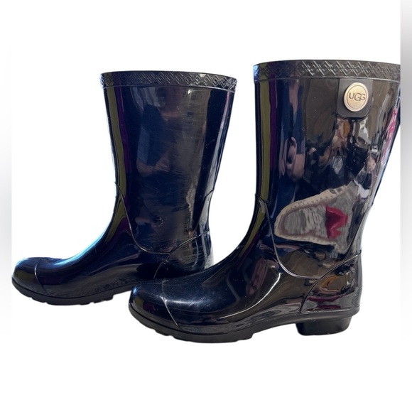 UGG Black Glossy Mid Rain Boots Fleece Lined Pre-Loved - Picture 8 of 13